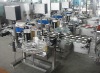 Bottle labeling machine