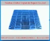 Nestable single faced plastic pallet