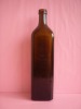 Olive oil glass bottles