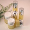 Round airless jars and rotary airless bottles