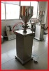 Semi-automatic shampoo filling machine