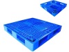 Six runners plastic pallet