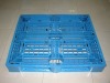 Stable plastic pallet