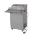 Vacuum sealing machine