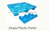 plastic pallet