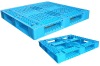 single plastic pallet